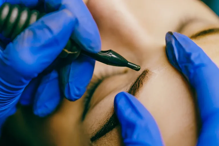 Foto von Augenbrauen Permanent Make Up in Frankfurt am Main